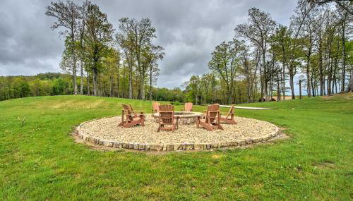 Screened Porch and Yard Mountain Home By Hiking! - Foto 3
