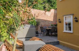 Huge Deluxe 600 Year Old Essex Manor, Hot Tub, Cinema Room, Sky Tv - Foto 5