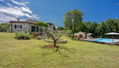 Villa Neastor - Foto 1