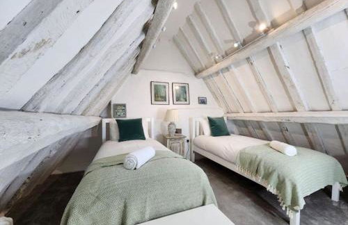 Swan Cottage, 5-Bedroom, Canal View, River, Private gardens, Free Parking's, WiFi, Oxford - Photo 7