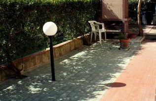 Appartamento indipendente con Giardino ideale per famiglie - Foto 5