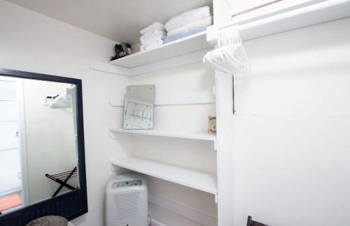 WELL-EQUIPPED STUDIO APT - WALK TO METRO SUBWAY - Foto 12