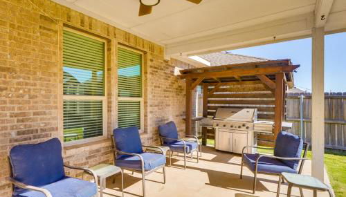 Close to Energy Giants! 3,300-Sq-Ft Midland Home - Foto 2