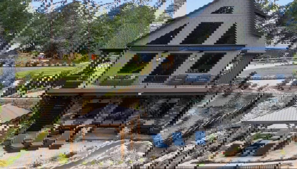 Gray Fox Lodge by Avantstay Waterslide Pool, Theater Sleeps 21 - Foto 1, Imagen principal