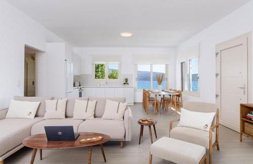 BeachSide Escape Apartments - Photo 8