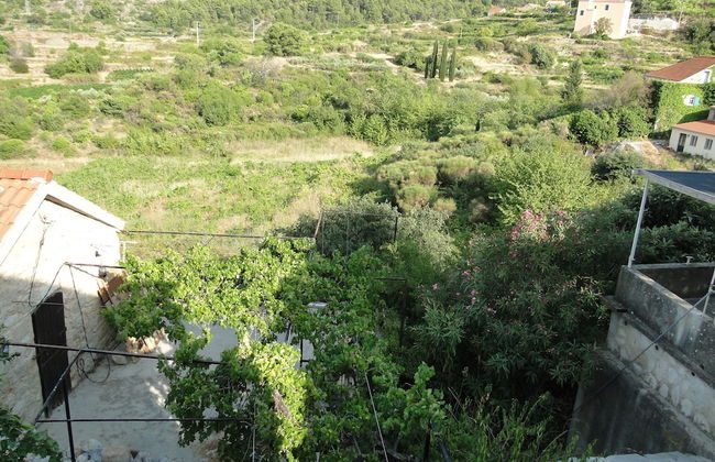 Experience Fairytale Moments in a Beautiful old Village at Island of Hvar - Foto 26