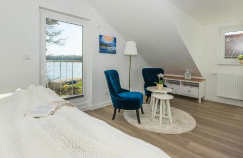 5 Sterne Ferienhaus direkt am See mit Sauna-Kamin-Garten - Foto 10