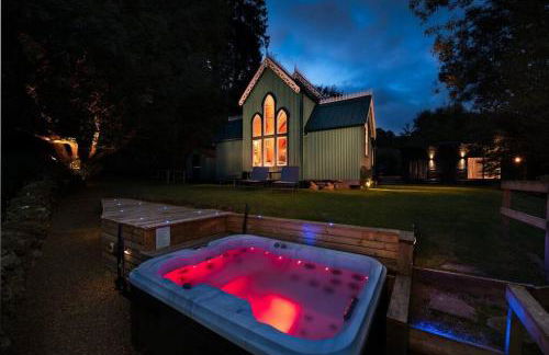 The Tabernacle, Design-led Converted Chapel with Hot Tub, Highland Perthshire - Foto 75