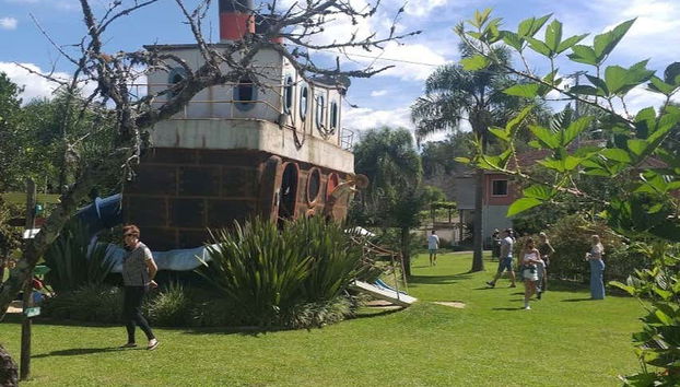 Visitando una tenuta rurale a Flores da Cunha