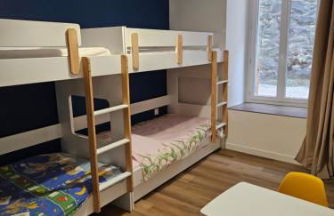 Appartements 4, 5 et 10 personnes rénovés en centre-ville - Foto 12