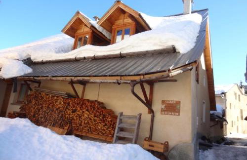 Charmant 2 pièces avec poêle, proche des pistes et navette gratuite - Serre Chevalier - FR-1-762-24 - Foto 8