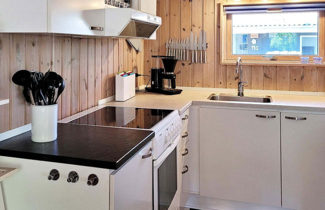 8 Person Holiday Home in Nexo-by Traum - Foto 8