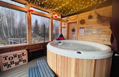 Big Lake Alaska Cozy Cub Cabin with Private Hot Tub & Sauna - Foto 9