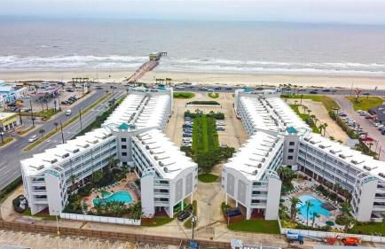 Sun Splashed Condo! Steps to Beach and 2 Pools Galveston Island - Foto 22