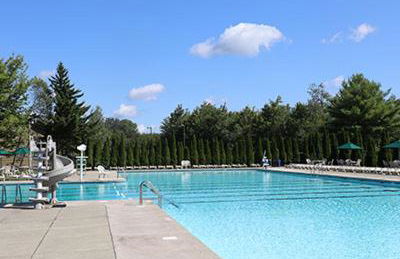 Cabin Retreat with Hot Tub - Foto 21