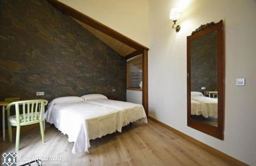 Apartamentos La Rocanda - Foto 4