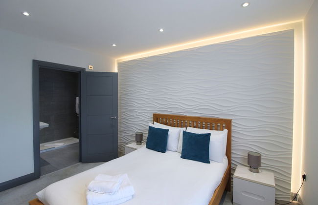 Ealing Broadway by Viridian Apartments - Foto 1