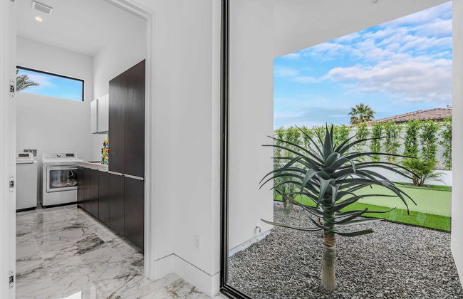 Villa Sleeps 17 w/ Pool, Firepit, Putting Green Bravo Villa 3 by Avantstay - Foto 42