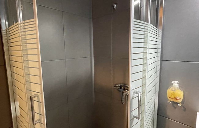 AVR DELUXE SUITES 4 AIRPORT FREE SHUTTLE - Foto 14