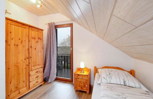 Seepark Kirchheim Ferienhaus bei Nina mit Sauna - Photo 15