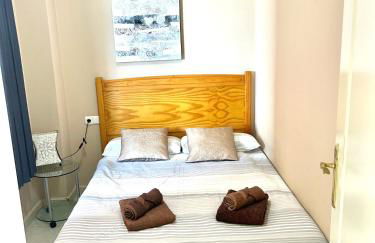 Beach front apartment with stunning ocean views! - Foto 12