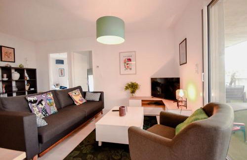 Lumimizan- Spacieux, grand balcon, wifi, lac et plage - Foto 7