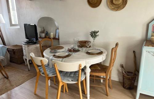 Joli cocon sous les toits au cœur de Vence et sa charmante terrasse tropezienne - Foto 13