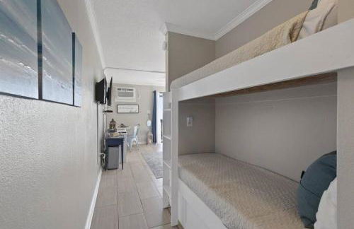 The Lookout: Tranquil Beachfront Condo - Foto 16