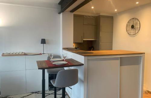 SaintLazare 50m2 superb view up to Tour Eiffel - Foto 12