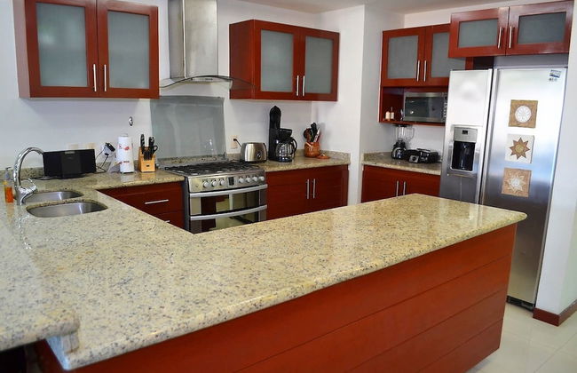 Condo Torre Diamante 305 by MDR - Foto 25