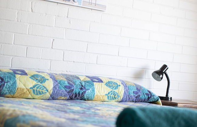 Shark Bay Seafront Apartments - Photo 11