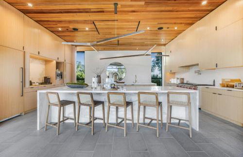 Oak Pass Manor - Foto 17