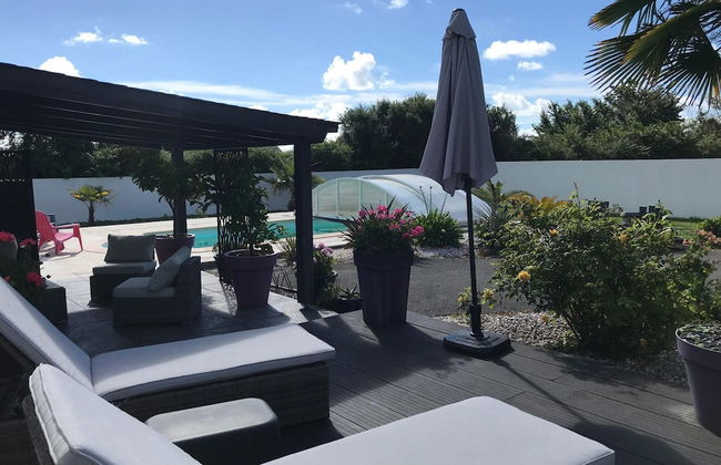 Holiday House With Private Pool in a Shared Property - Foto 15