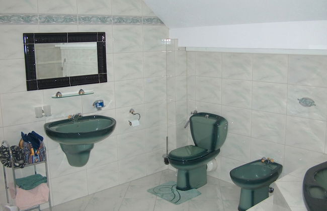 Large Luxury House with Sauna & Hot Tub in Giant Mountains near ski Area - Foto 15