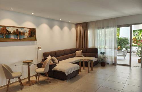 Garden Suites luxury apartment - Foto 8