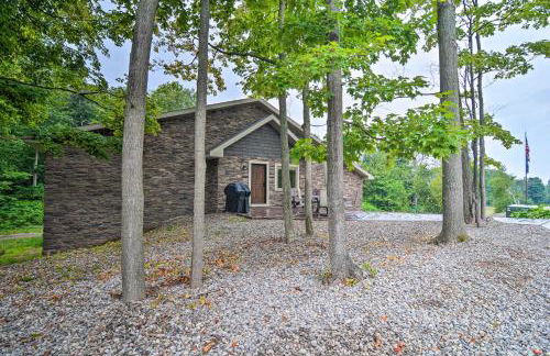 Modern Arcadia Farmhouse on 80 Acres with Fire Pit! - Foto 25