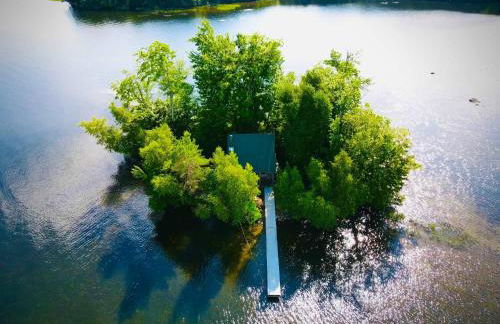 Log Cabin at Naughty Dog Private Island - Foto 1