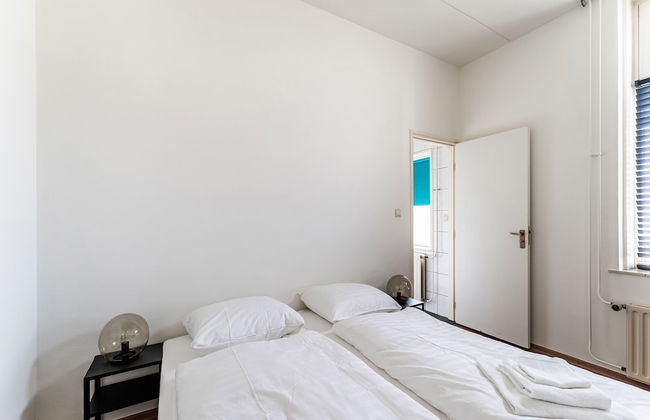 Spacious Farmhouse in Silvolde With Garden - Photo 4