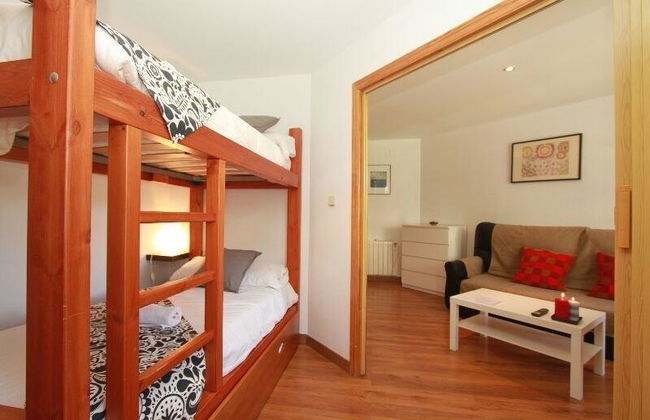 Inside Plaza Sierra Nevada - Foto 28