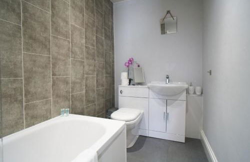 Douglas Gatehouse - Foto 24