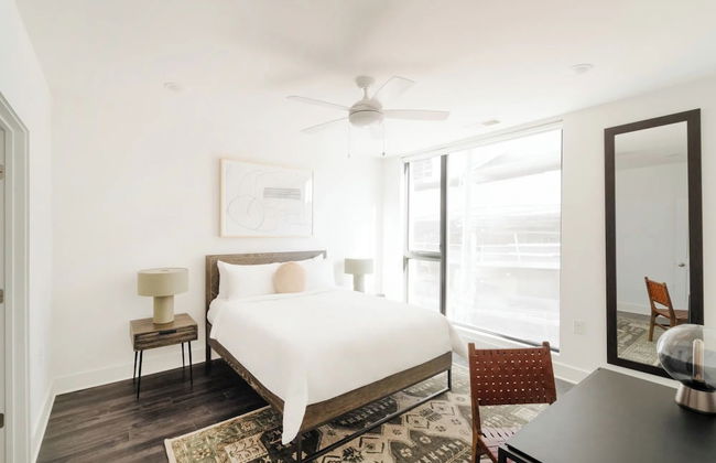 The Grove by AvantStay – Stylish Group Stay with Private Bathrooms - Foto 29