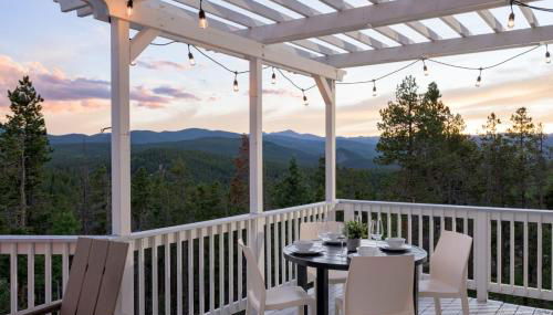 Luxe 4BR Mtn Retreat With Stunning Views Near Ski AndHikes - Foto 2