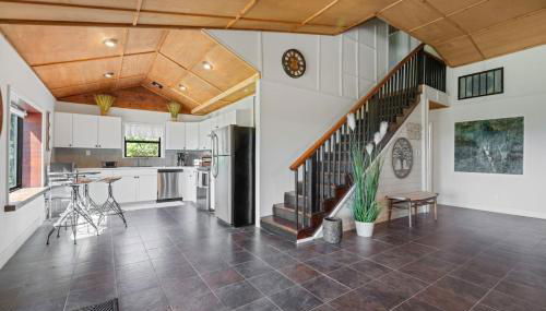 Twisted Tree with Arkansas River Views and Hot Tub - Foto 3