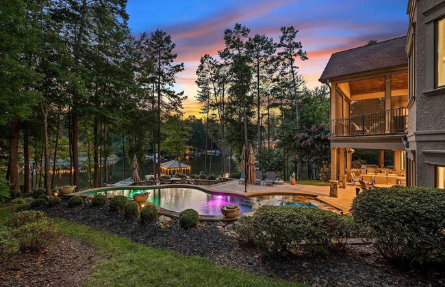 Livin' Large Lake Norman Estate w/ Pool, Dock, Game Room & Scenic Views - Photo 54