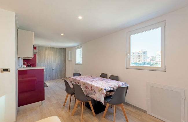 Pleasant 2BR flat next to Genoa Port - Foto 16