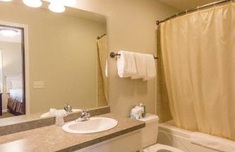 Bay Colony Unit 763- Lower - Foto 14
