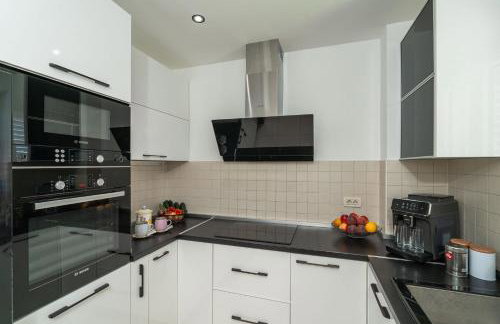 Seaview Apartment with Free Garage Parking 2 min to Beach Zaton near Dubrovnik - Photo 15