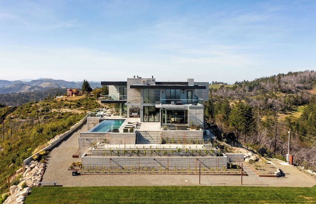 Belleza by Avantstay Hilltop Mansion w/ Pool, Panoramic Views & Ultra Modern Interior - Foto 43