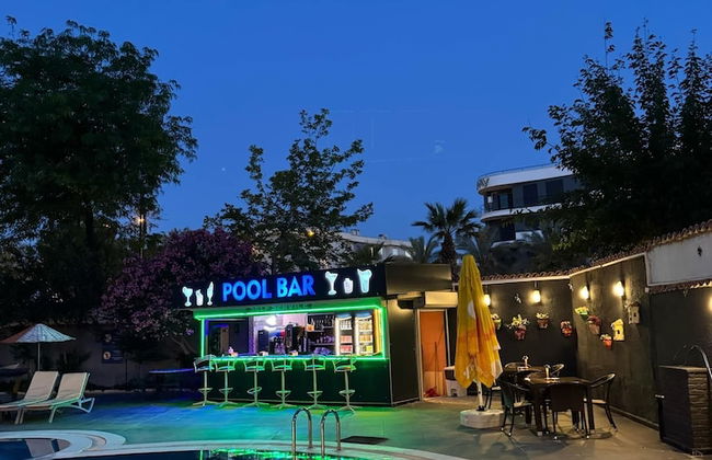 Golden Moon Apart Hotel - Photo 46