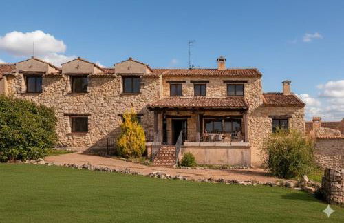 Casa Rural Enorme con BBQ & Horno Leña ideal para Familias - Foto 1